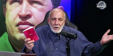 Al Filo de la Medianoche: Mario Silva y su siempre interesante análisis sobre Venezuela