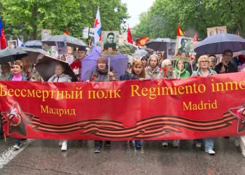 Madrid, Marcha del «Regimiento Inmortal» en homenaje a los 27 millones de personas que dieron su vida en la lucha contra el fascismo