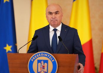 RUMANÍA. El Gobierno europeísta rumano cayó diez meses después de su formación