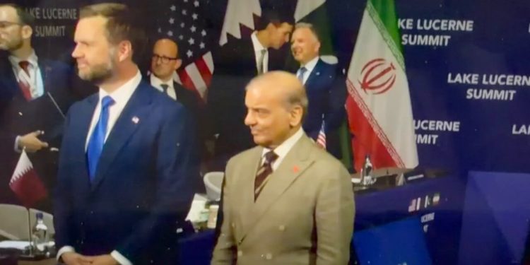 Así humilló el líder del equipo negociador de Qatar al prepotente yanqui JD Vance (vídeo)