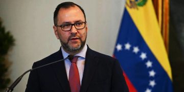 Comprueben la tremenda desfachatez del Canciller de Venezuela, Yvan Gil