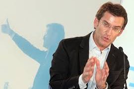 Feijóo (PP) pide a los peruanos que voten a la extrema derecha