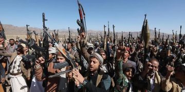 YEMEN. La guerrilla hutí lanza misiles contra Israel y confirma el control del Mar Rojo