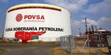 VENEZUELA. ¿Dónde está la soberanía? Las aerolíneas deben pagar a EE.UU. el combustible que compren a Caracas
