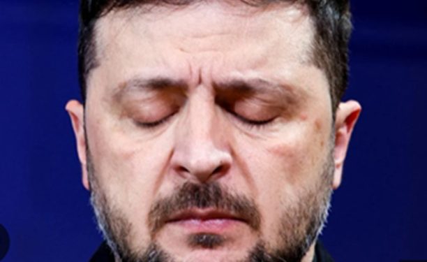 POLONIA despoja a Zelenski de su máxima distinción por su apoyo a los nazis