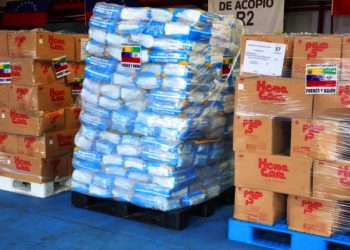 Solidaria con el pueblo venezolano, Irán envió 160 toneladas de ayuda humanitaria (vídeos)