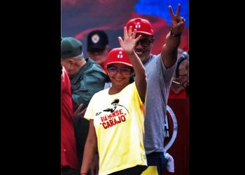 De compadreo con Trump: Su sonrisa cuando dice lo que dice le delata: ¡Qué poca vergüenza tiene esta señora!