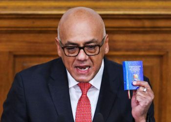 Nos referimos a Jorge Rodríguez: ¿carece de vergüenza o padece de amnesia?