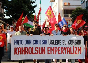 TURQUÍA. El Partido Comunista (TKP) se manifiesta en Ankara contra la OTAN