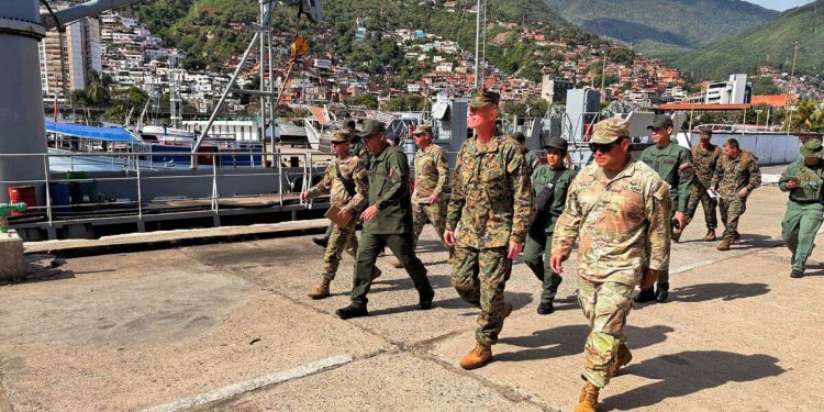Interesante análisis de La Hojilla y Al Filo de la Medianoche sobre lo que sucede en Venezuela