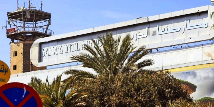 YEMEN. La coalición liderada por Arabia Saudita ataca el Aeropuerto Internacional de Saná