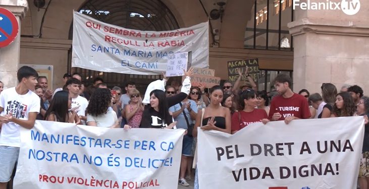 (Video) Convocaron movilización contra la represión policial en Felanitx (Mallorca)