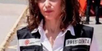 Bomberos de Madrid: 13 años sin contrato. (Observen la pegatina del personaje)