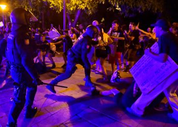 Al gobierno progre no le gustan las manifestaciones: heridos en Mallorca tras la represión