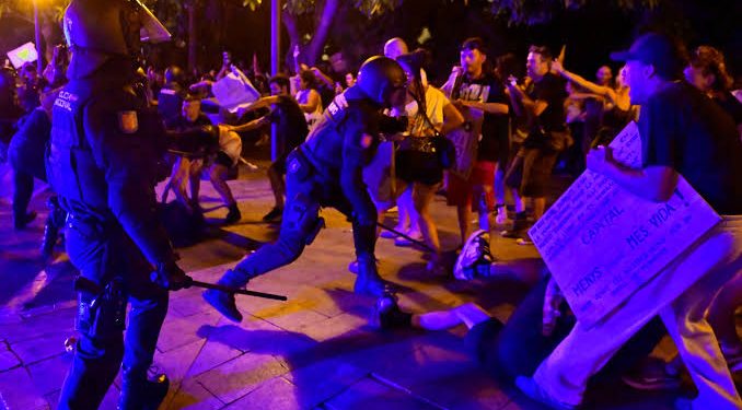 Al gobierno progre no le gustan las manifestaciones: heridos en Mallorca tras la represión