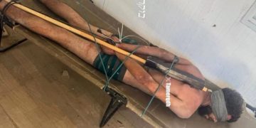 PALESTINA. La imagen de un palestino torturado que recorre el mundo
