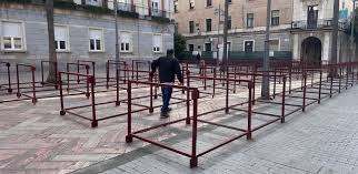 ISRAEL comienza a construir palcos para asistir como público a los ahorcamientos de palestinos
