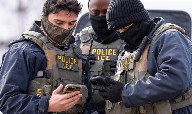 La última «trumpada»: guantes eléctricos para los arrestos que ejecuta la banda fascista ICE