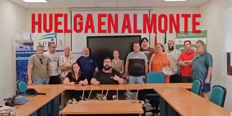 Huelga en el servicio de limpieza de Almonte, El Rocío y Matalascañas (Huelva)