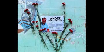 Reconstrucción de los hechos que acabaron con la vida de Ander a manos de la policía municipal de Santurtzi (vídeo)