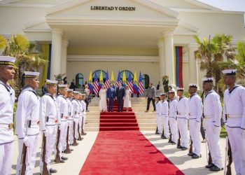 COLOMBIA. Marco Rubio inició gira en Sudamérica reuniéndose con De La Espriella en Barranquilla