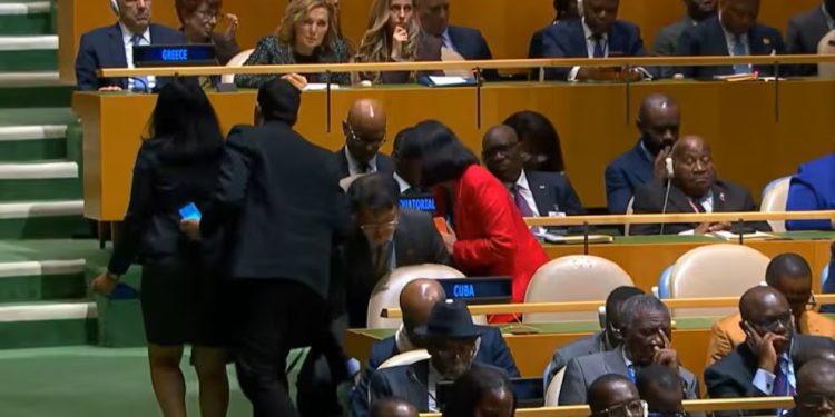 La delegación cubana ha abandonado la Asamblea General de la ONU dejando a Trump vomitando sus mentiras