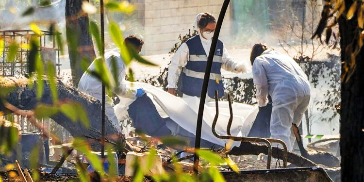 Capitalismo: Fallece una persona al incendiarse el asentamiento de infraviviendas de Lucena, Huelva