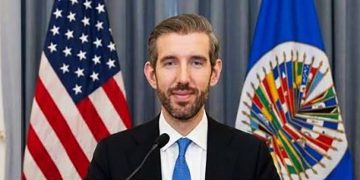 Así le responde un compañero cubano al subsecretario de Estado yanqui para Asuntos del Hemisferio Occidental