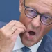 ALEMANIA. Con palidez, el canciller Friedrich Merz dice que seguirá en su cargo