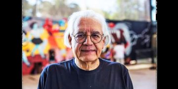Murió Patricio Guzmán (inSurGente lo homenajea publicando su documental «La batalla de Chile»)