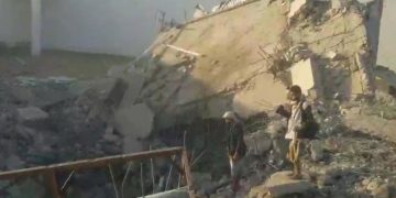 YEMEN. Oleada de ataques saudíes: 32 muertos en una prisión bombardeada