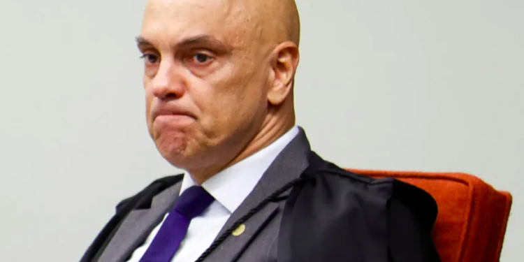 BRASIl. Ay, de Moraes: juez de la Suprema Corte se mensajeaba con banquero preso