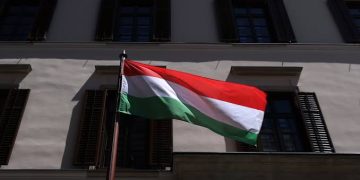 El nuevo gobierno pro-U.E de Hungría también necesita comprar gas a Rusia