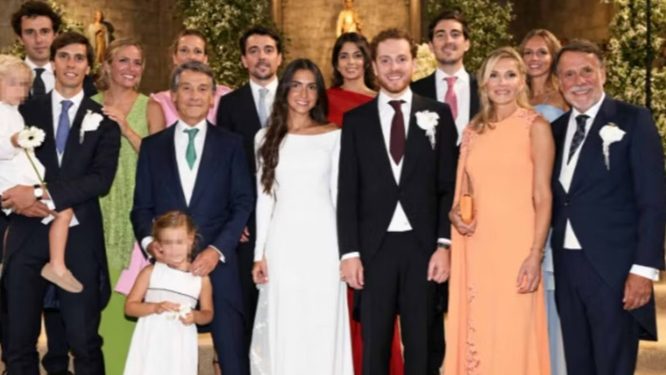 Crónica de una boda, Feijóo presidente y el poder que se divierte