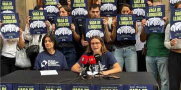 De cómo un bloque entero de vecinos dejó de pagar el alquiler a un Fondo Buitre