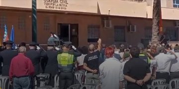 Día de la patria, Guardia Civil, Vírgen… y saludo fascista