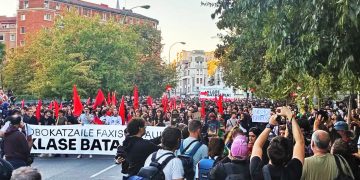 La contundente respuesta de miles de antifascistas en Bilbo, hace recular al “valiente” Quiles