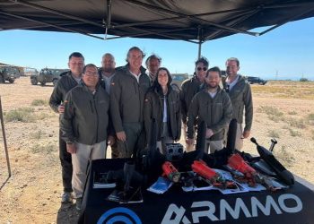 El gobierno refuerza aún más sus vínculos con la OTAN: elaborará el escudo antidrones y la banda armada lo festeja