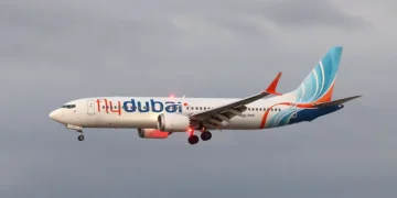 EMIRATOS ÁRABES. Copiloto del vuelo desviado a Arabia estaba inhabilitado en Omán por «ideas extremistas»