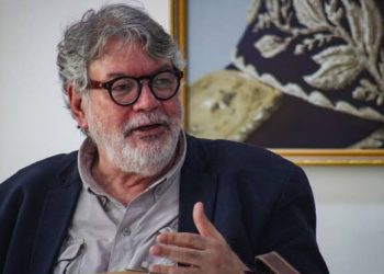 FERNANDO BUEN ABAD. Conciencia de la revolución y revolución de la conciencia