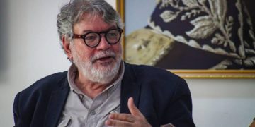 FERNANDO BUEN ABAD. Conciencia de la revolución y revolución de la conciencia