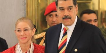 Nicolás Maduro y Cilia Flores cumplen 300 días de secuestro terrorista