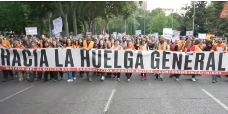 Cientos de miles de personas en un clamor: «Huelga General»