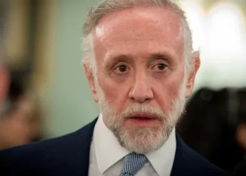 Adivina adivinanza quién pagó a la abogada del corrupto Koldo