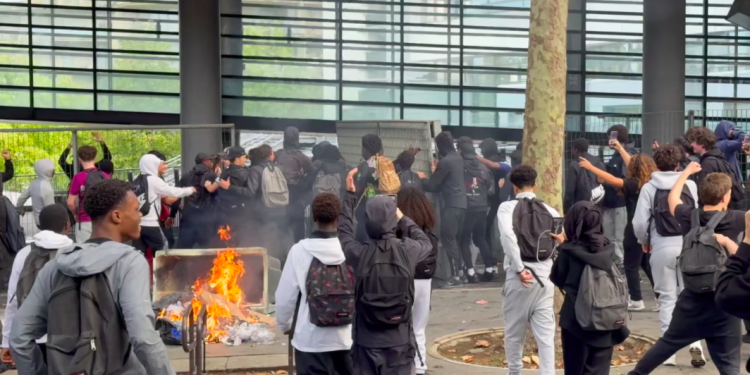 FRANCIA. Se multiplican las protestas estudiantiles y la represión: casi dos mil detenidos este jueves