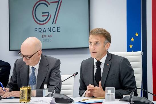 UNION EUROPEA. Mientras apalea estudiantes, Macron acordó con el G7 liberar parte de reservas de diesel y crudo