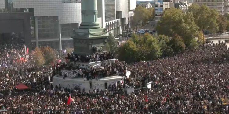 Miles de jóvenes re-tomaron la plaza de la Bastilla contra los recortes y la violencia policial