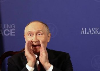 La plutocracia de la U.E encuentra al culpable de la revuelta social francesa: Putin