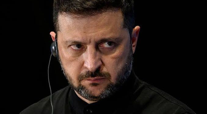 Zelensky chantajea a la U.E: o me dáis 70.000 millones de euros o 20 millones de ucranianos huirán a Europa